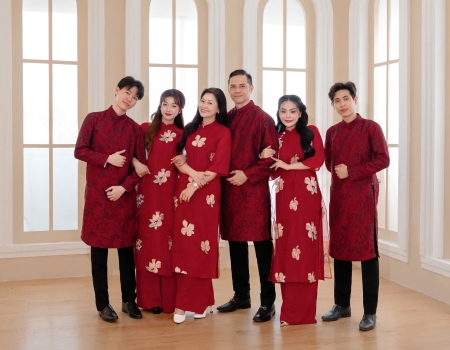 Chụp Ảnh Gia Đình Tết Trong Studio Và Ngoài Trời – Nên Chọn Hình Thức Nào?